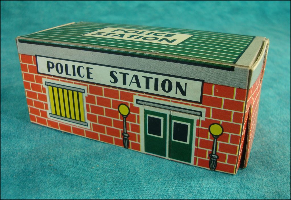 Brettspiel ; Board game ; Jeu de société ; 1958 ; Police Patrol ; Hassenfeld Brothers ; Hasbro