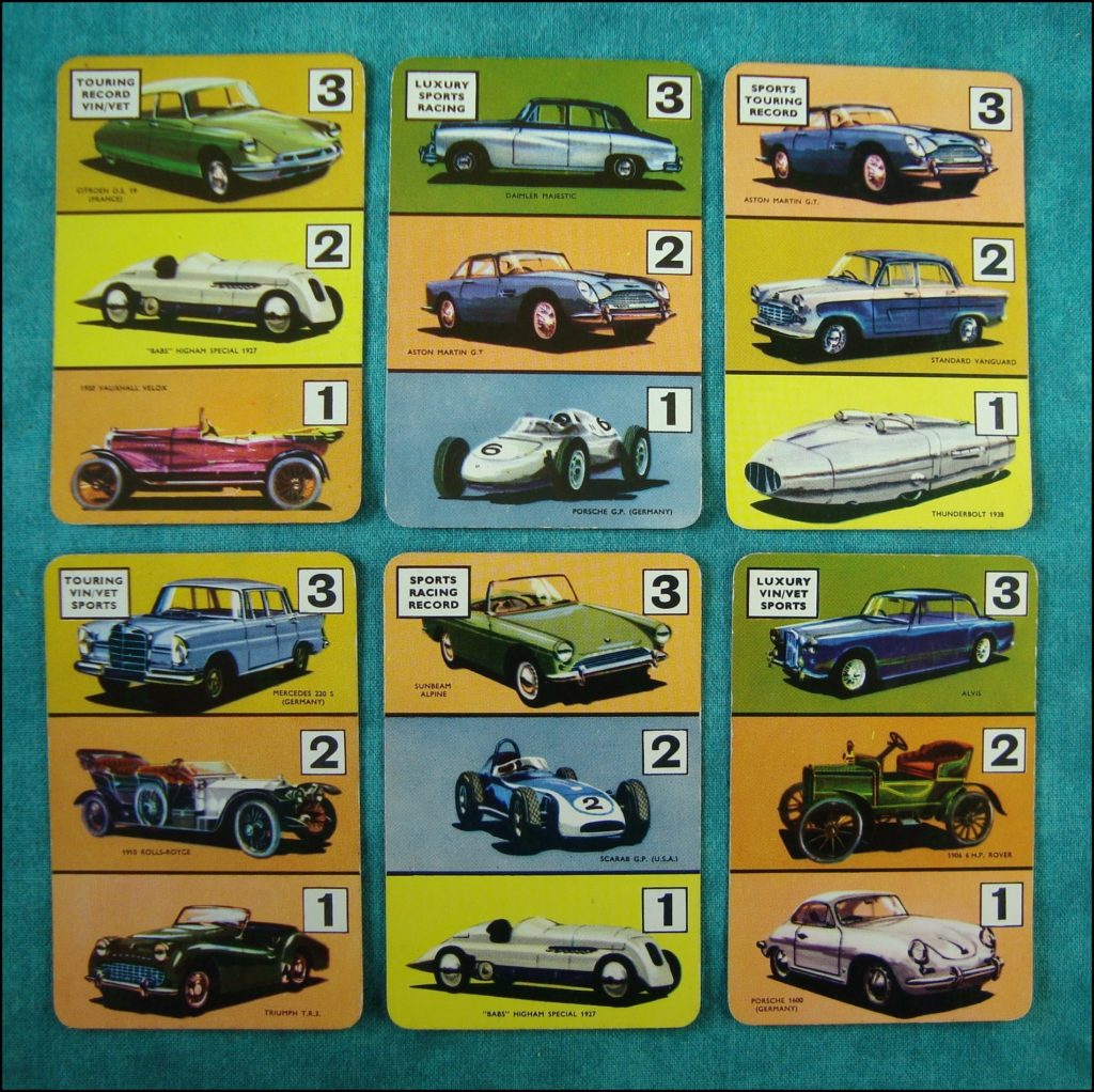  Brettspiel ; Board game ; Jeu de société ; 1961 ; The car game ; Pepys ; Citroën DS 19 ; Daimler Majestic ; Aston Martin ; Vanguard Standard ; Vauxhall ; Porsche ; Mercedes ; Sunbeam Alpine ; Alvis ; Scarab ; Rover ; Triumph ; 