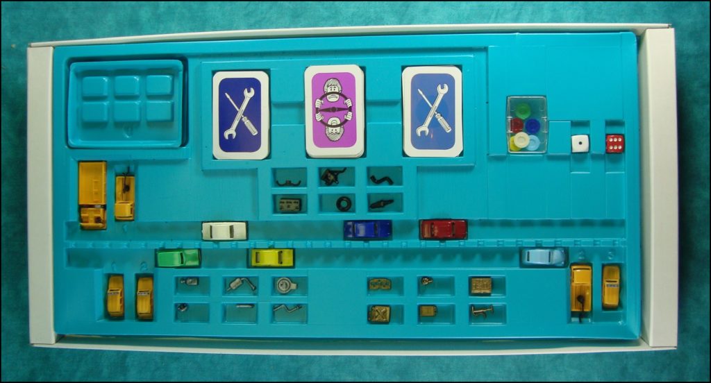 Brettspiel ; Board game ; Jeu de société ; 1978 ; Diagnostic ; Efka Toys ; Citroën 2 CV ; Citroën Ami 6 ; Fiat 124 ; Simca 1000 ; Renault 8 ; Fiat 850 ; Renault 4L ; camion Jeep Forward Control FC-150
