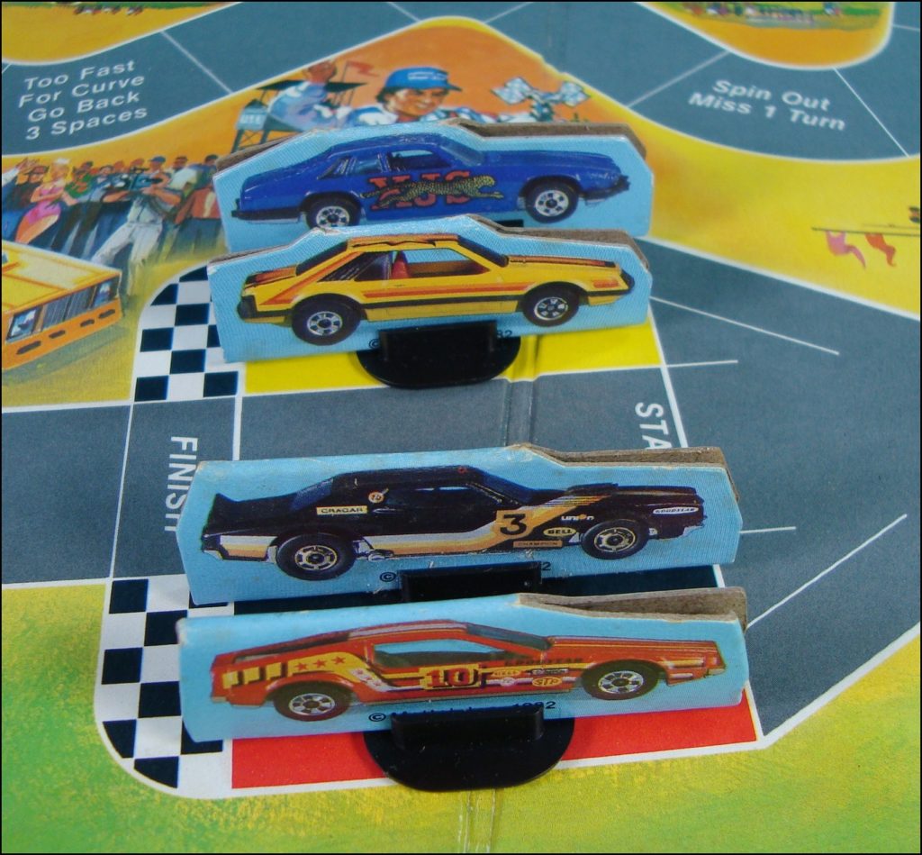  1982 ; The Hot Wheels Game ; Mattel ; Whitman ; Oldsmobile Cutlass 442 racing car ; vintage car-themed board game ; ancien jeu de société automobile ; Antikes Brettspiel Thema Automobil ; 